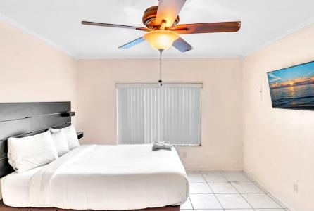 Hollywood Beachs - 188