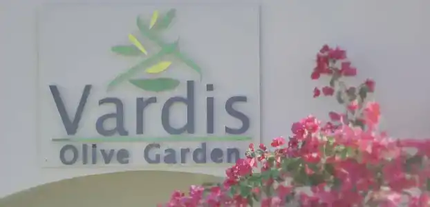 Vardis Olive Garden - 19