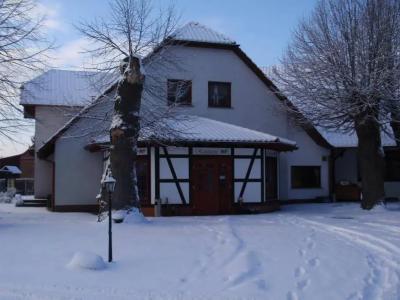 & Restaurant Lindengarten - 14