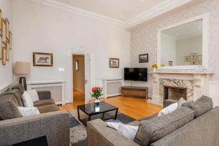 Queensgate Court - 270