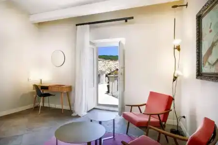 A.D. 1768 Boutique - 83