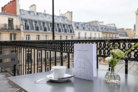 Park Lane Paris - 18