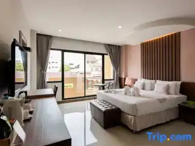 The Centris - 77