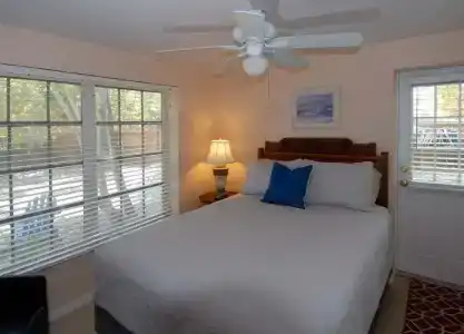Seahorse Cottages - Adults Only - 0