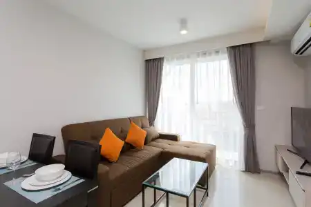 6th Avenue Surin Beach - 11