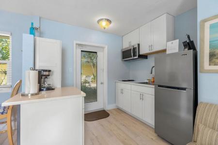 A Beach Retreat on Casey Key - 100