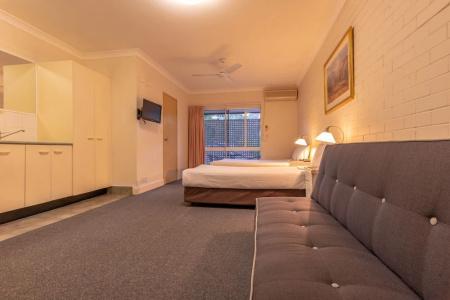 Benson Court - 22
