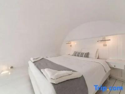 Artemis Suites - 149
