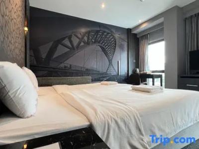 Pietra Bangkok - 89