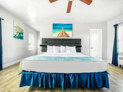 The Palms - 43