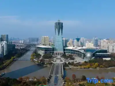 Hampton by Hilton West Lake Lakeside Wulin Square - 0