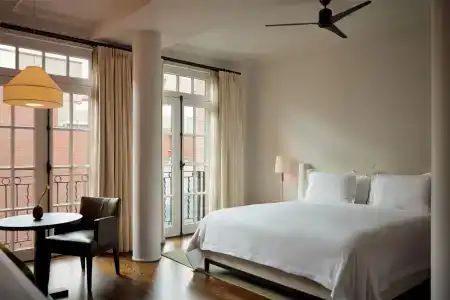 The Mercer - 29