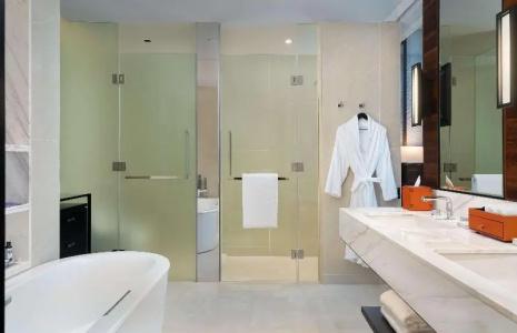 Hyatt Regency Phnom Penh - 43