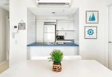 Crystal Bay On The Broadwater - 422