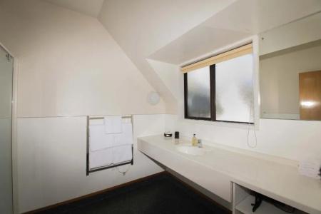 Allan Court - 114