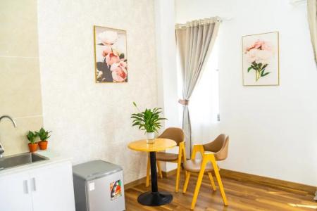 Ngan Pho Studio & - 162