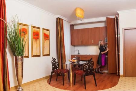 ThermenGass - 1