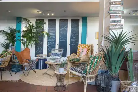 Aqua & Hostel - 9