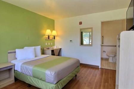 6-Austin, TX - North - 50