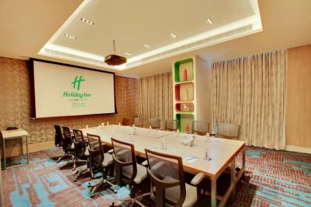 Holiday Inn Bengaluru Racecourse, An Ihg - 11