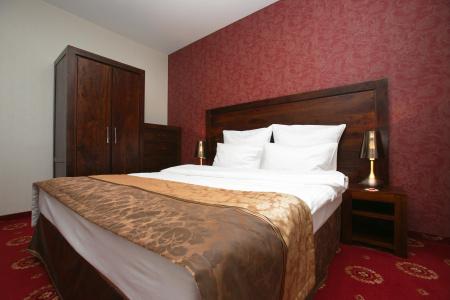 Columbus - 3