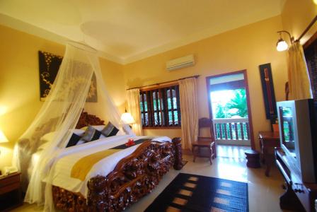 Shining Angkor Boutique - 5