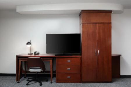 Courtyard by Marriott at Old Town - 66