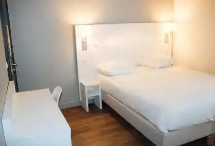 Hôtel Calm Lille - 60