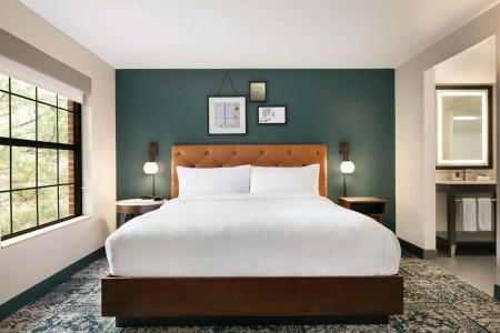 Four Points by Sheraton Arena - 3
