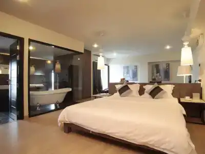 Diary Suite - 13