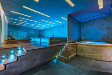 Alexandra Beach Resort & Spa - 16