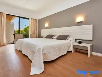 & Spa S'Entrador Playa - 79