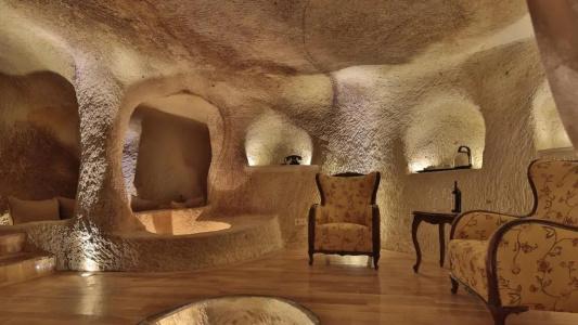 Golden Cave Suites - 170