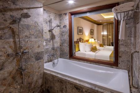 Silk Path Grand Hue - 9