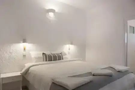 Artemis Suites - 14