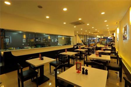Cafe Aroma Inn - 19