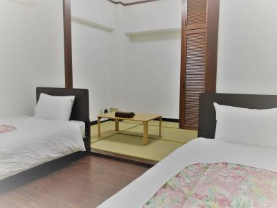 Sunset Hills Inn Naha - 2