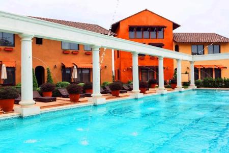 Town Square Suites by Toscana Valley - 12