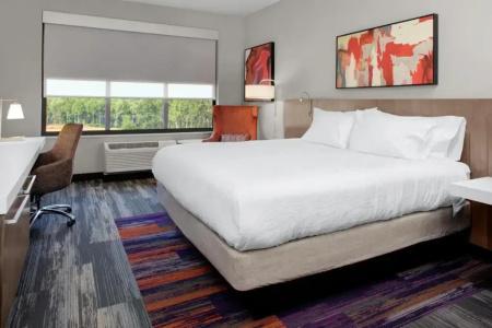 Hilton Garden Inn Charlotte Waverly - 59