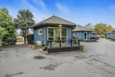 Christchurch Top 10 Holiday Park - 101