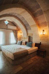 Hu of Cappadocia - Special Class - 28