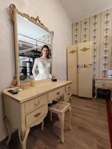 Jessica Flat , Holiday and Business - 86