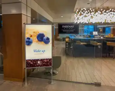 DoubleTree by Hilton New York - 29