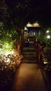 Ruean Mai Chai Khlong - 74