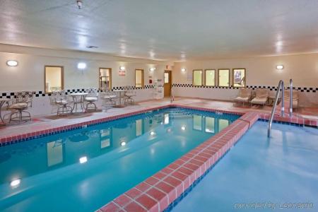 Country Inn & Suites by Radisson, West, KS - 15