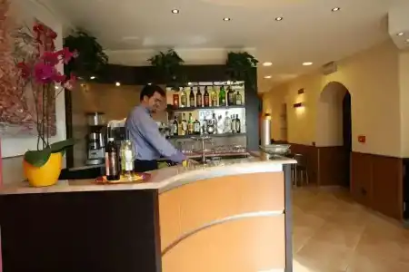 Della Volta - 8