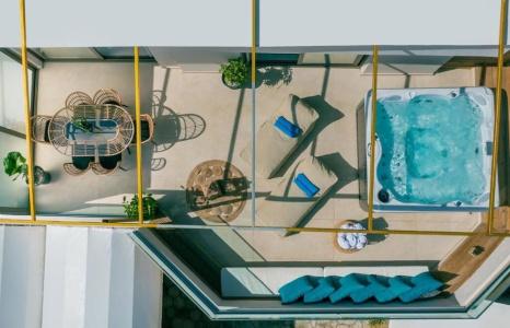 Aphrodite Studios & Suites - 33