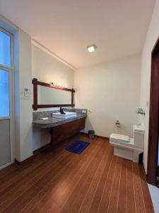 Gomez Place - 44