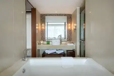 Huayu Resort & Spa Yalong Bay Sanya - 7