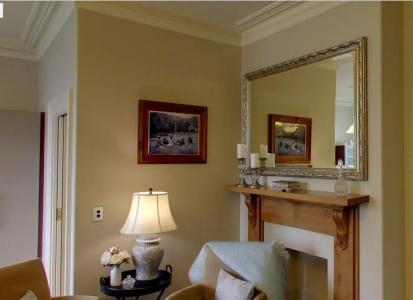 Merivale Manor - 107